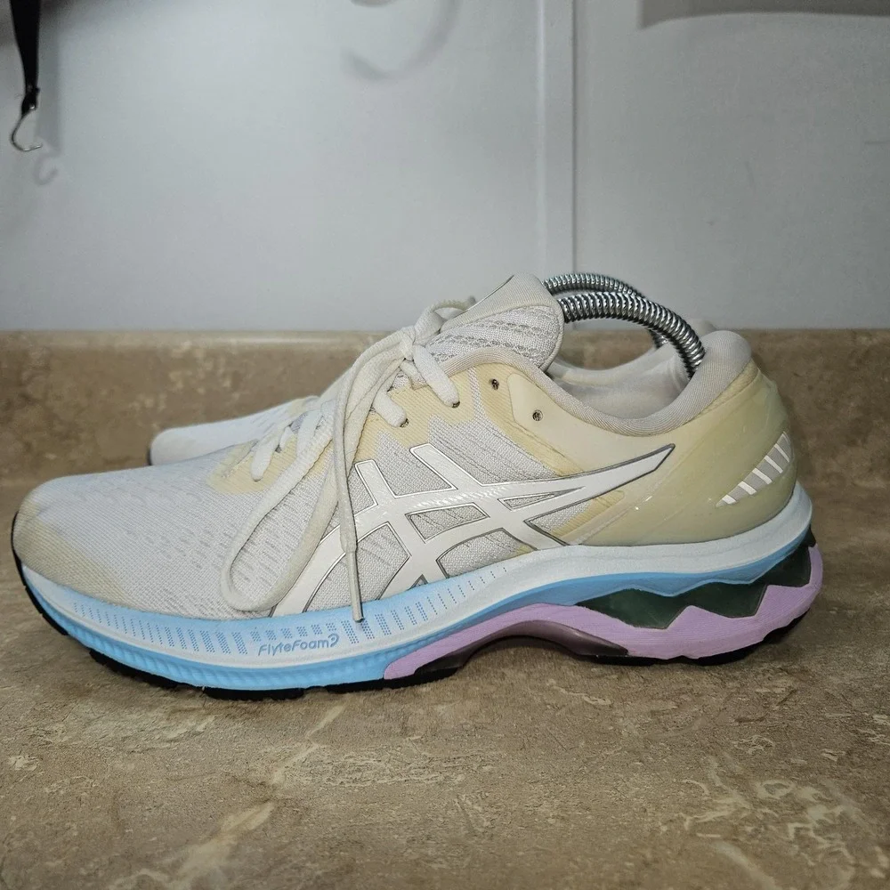 ASICS GT-2000 10 Running Shoes Womens Size 10 White Pastel‎ FlyteFoam 1012A649